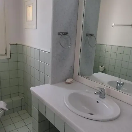 Villa Margarita Batsi